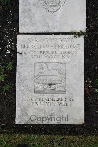 Boulogne Eastern Cemetery - Waterhouse, Herbert