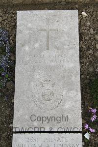 Boulogne Eastern Cemetery - Waterman, Reginald Ernest