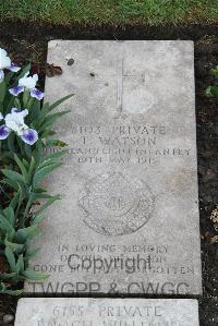 Boulogne Eastern Cemetery - Watson, T