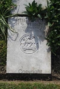 Boulogne Eastern Cemetery - Weedon, Hedley George
