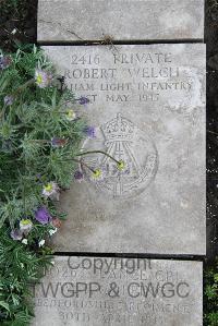 Boulogne Eastern Cemetery - Welch, Robert