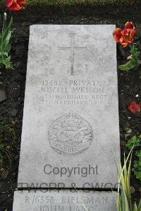 Boulogne Eastern Cemetery - Wesson, Joseph