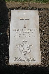 Boulogne Eastern Cemetery - Wheeler, Alexander James Paterson