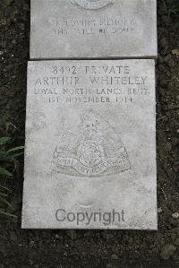 Boulogne Eastern Cemetery - Whiteley, Arthur