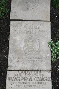 Boulogne Eastern Cemetery - Williams, J