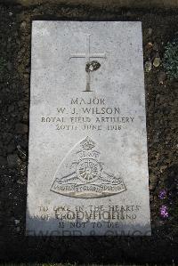 Boulogne Eastern Cemetery - Wilson, William John