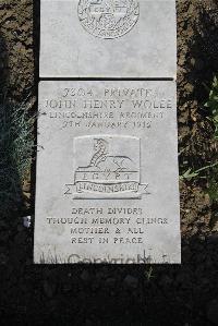 Boulogne Eastern Cemetery - Wolfe, John Henry