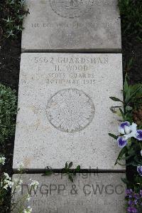 Boulogne Eastern Cemetery - Wood, H