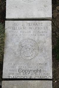 Boulogne Eastern Cemetery - Woodier, William