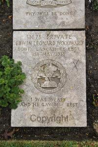 Boulogne Eastern Cemetery - Woodward, Edwin Leonard
