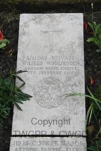 Boulogne Eastern Cemetery - Woolfenden, Wilfred