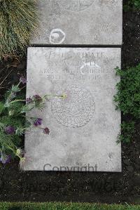 Boulogne Eastern Cemetery - Wright, A