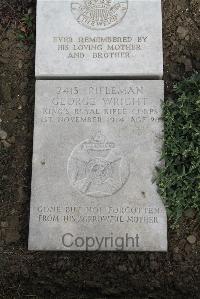 Boulogne Eastern Cemetery - Wright, G