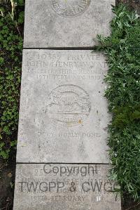 Boulogne Eastern Cemetery - Wyatt, John Henry