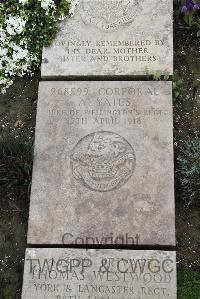 Boulogne Eastern Cemetery - Yates, A