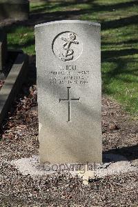 Thornaby-On-Tees Cemetery - Bell, T