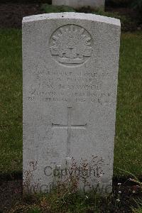 Compton Chamberlayne Cemetery - Amoore, Philip Walter