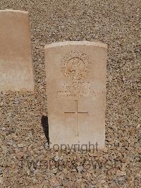 Taveta Military Cemetery - Young, J W