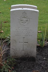 Berlin 1939-1945 War Cemetery - Acheson, George Victor