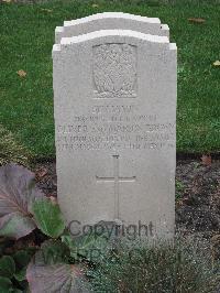 Berlin 1939-1945 War Cemetery - Brown, B O H
