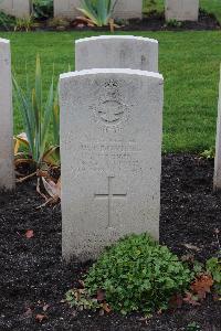 Berlin 1939-1945 War Cemetery - Dowdell, William James