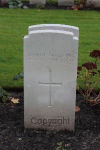 Berlin 1939-1945 War Cemetery - Fox, George James