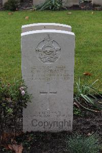 Berlin 1939-1945 War Cemetery - Francis, Kenneth William Perry