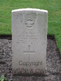 Berlin 1939-1945 War Cemetery - Freeman, Frank Morris