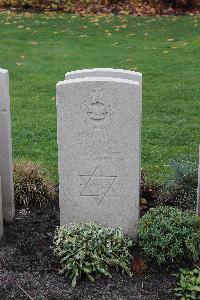 Berlin 1939-1945 War Cemetery - Goulston, Sydney