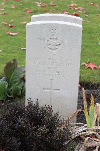 Berlin 1939-1945 War Cemetery - Griffiths, Hugh Thomas