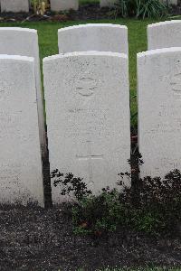 Berlin 1939-1945 War Cemetery - Grivell, Mervyn Stanley