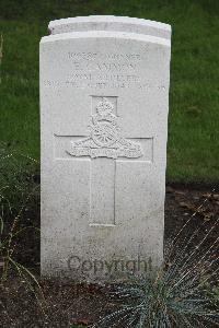 Berlin 1939-1945 War Cemetery - Gammon, Ernest