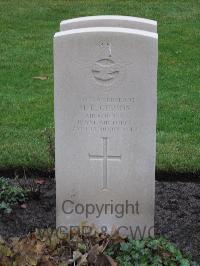 Berlin 1939-1945 War Cemetery - Gibbon, Homfray Reece