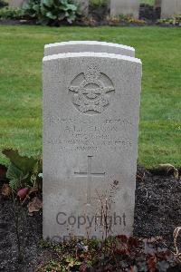 Berlin 1939-1945 War Cemetery - Gibson, Arthur Leach Patterson