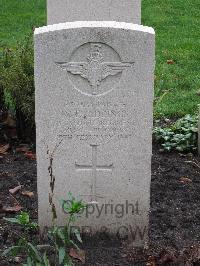 Berlin 1939-1945 War Cemetery - Giddings, William Thomas
