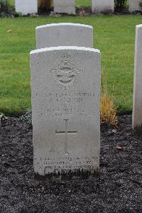 Berlin 1939-1945 War Cemetery - Gordon, Ronald