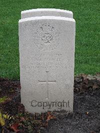 Berlin 1939-1945 War Cemetery - Gough, Alfred Lawrence