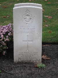 Berlin 1939-1945 War Cemetery - Grant, Desmond Mary