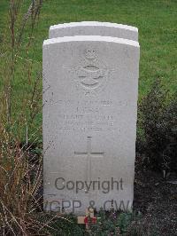 Berlin 1939-1945 War Cemetery - Gray, John