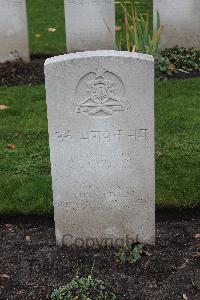 Berlin 1939-1945 War Cemetery - Gunaji Dalvi, 