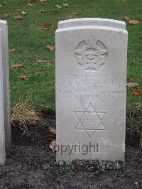 Berlin 1939-1945 War Cemetery - Gurevitch, Cecil