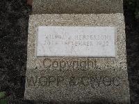 Berlin 1939-1945 War Cemetery - Henderson, Michelle