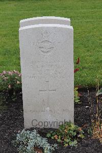 Berlin 1939-1945 War Cemetery - Hubbard, George Alan