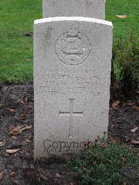 Berlin 1939-1945 War Cemetery - Henderson, Joseph Lawson