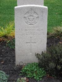 Berlin 1939-1945 War Cemetery - Henningham, John Romer