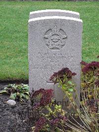 Berlin 1939-1945 War Cemetery - Hermitage, Arthur George