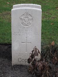 Berlin 1939-1945 War Cemetery - Hilton, Raymond William