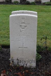 Berlin 1939-1945 War Cemetery - Hodges, Oliver Hughes