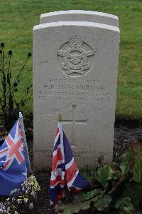 Berlin 1939-1945 War Cemetery - Hornibrook, Harold Kevin