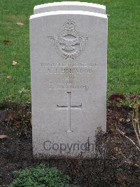 Berlin 1939-1945 War Cemetery - Horwood, Albert Joseph